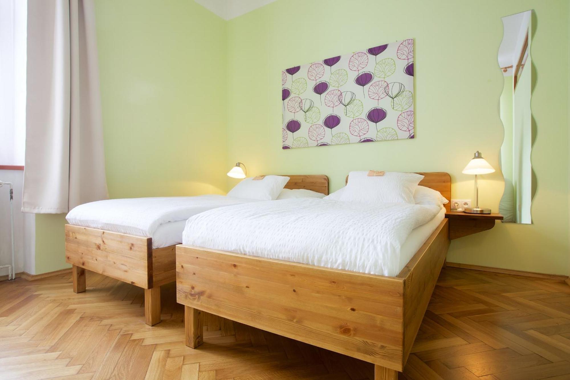Wellness Penzion U Muzea Liberec Room photo